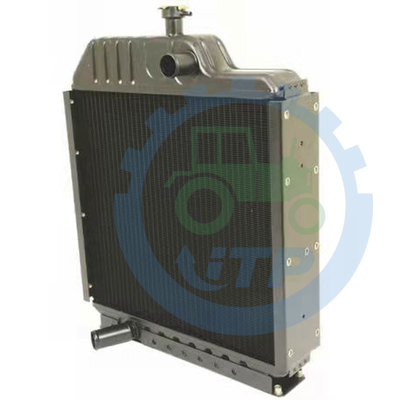 067327T1 067323T1 425 435 Massey Ferguson หม้อน้ำอะไหล่รถแทรกเตอร์